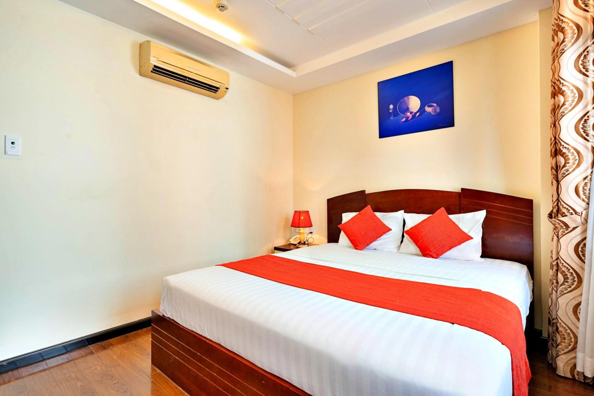 Hotel S79 Residences Yaya Bui Vien 3*