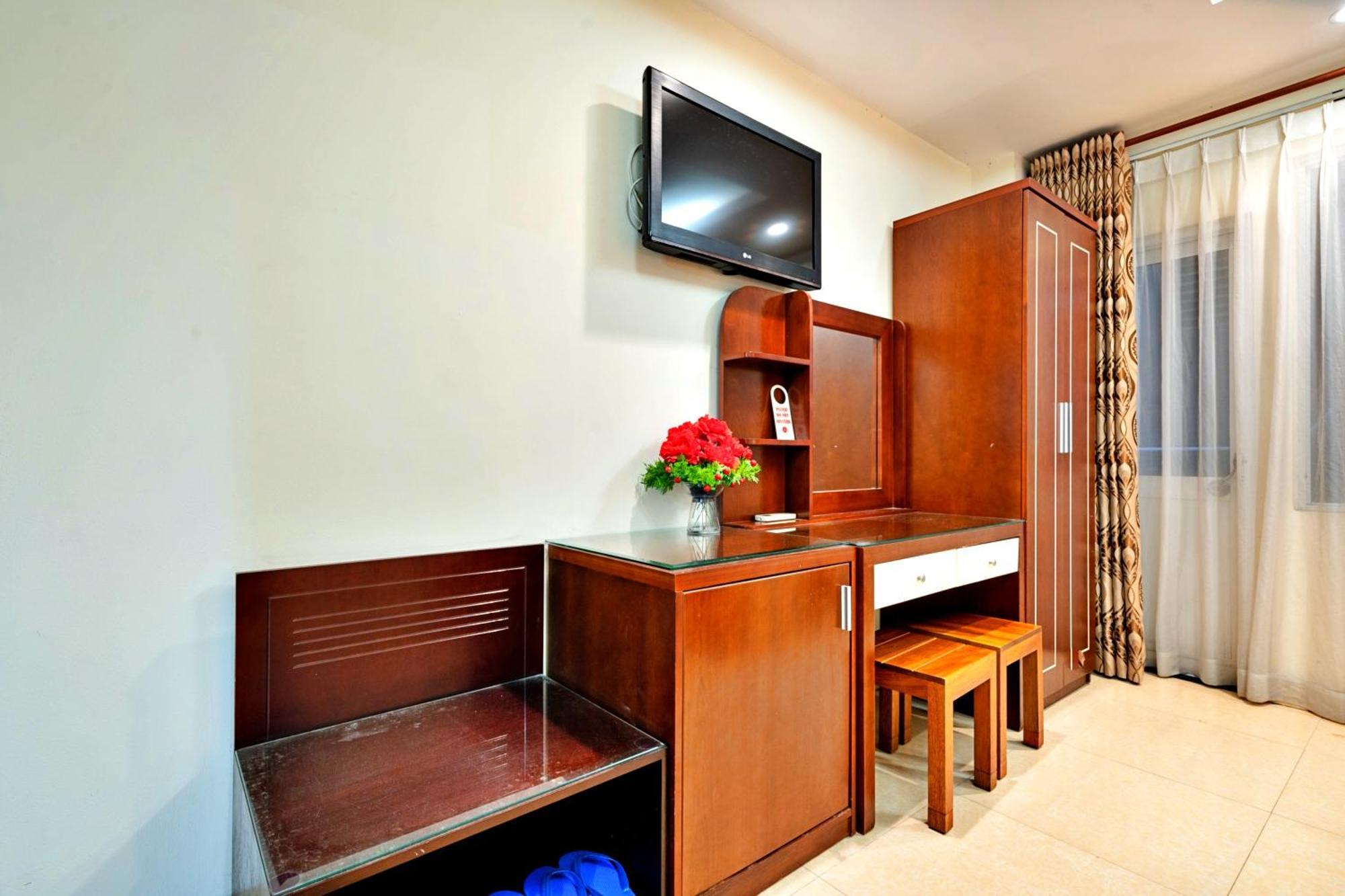 S79 Residences Yaya Bui Vien 3*